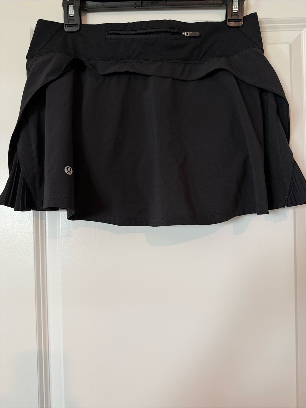 Lululemon Play Off The Pleats Mid Rise Skirt